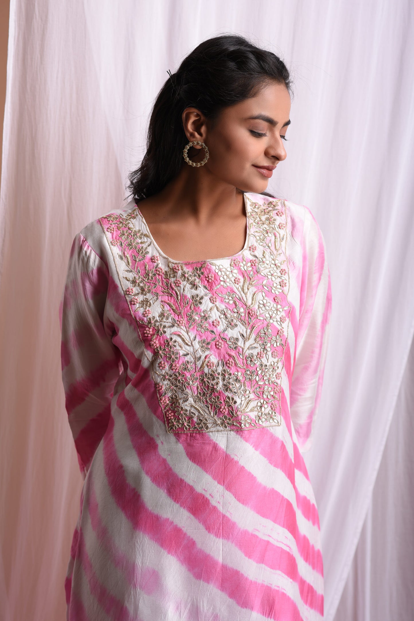 Pink Leheriya Suit Set