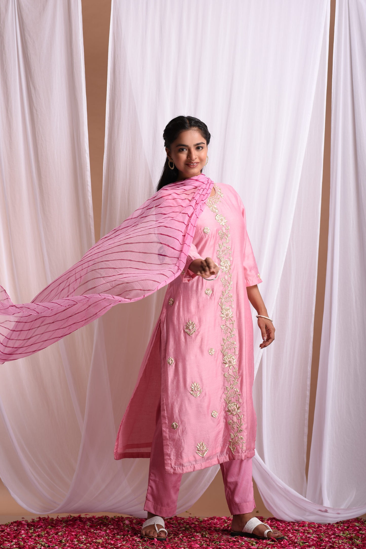 Dhruvi Suit Set