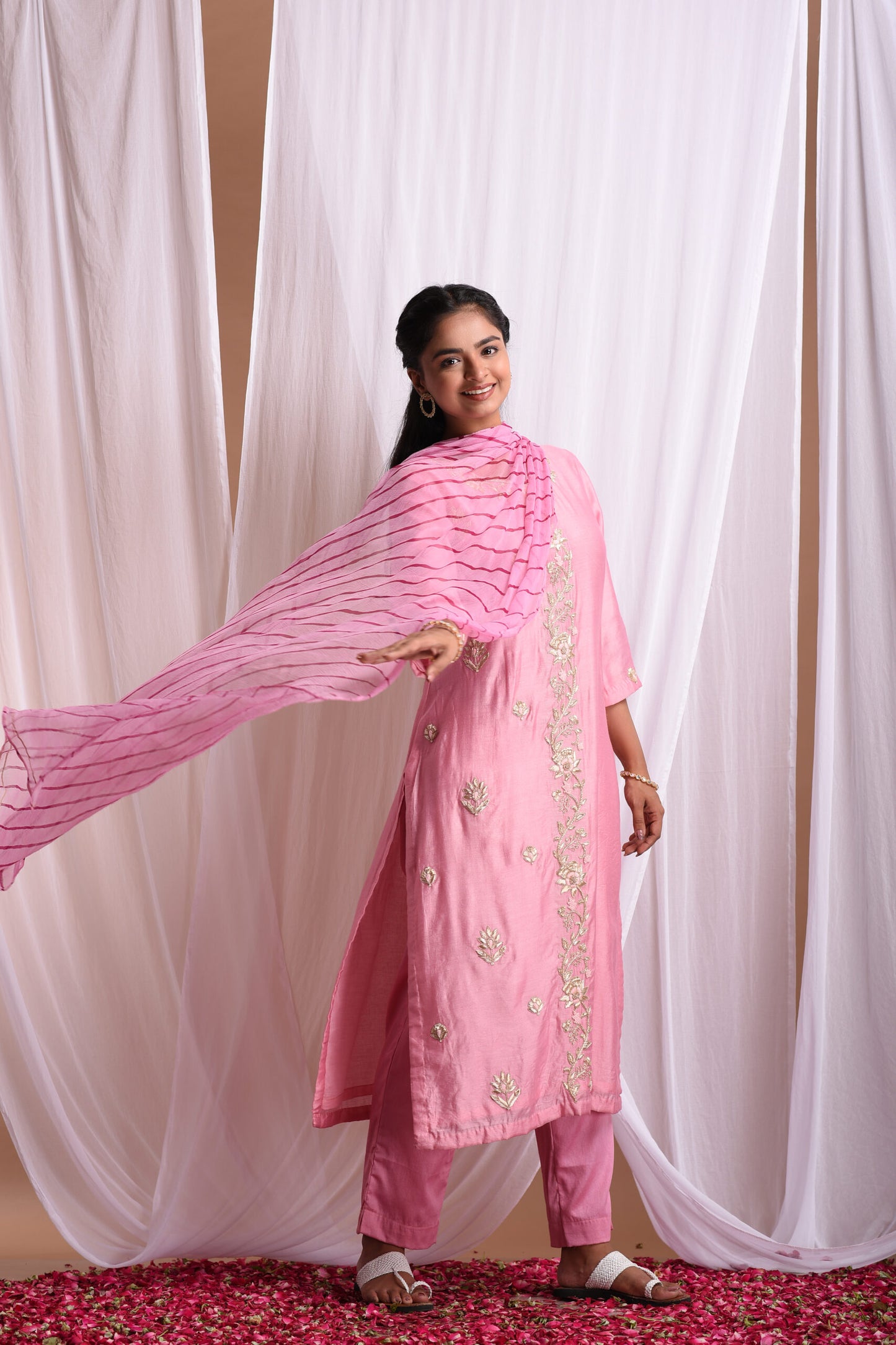 Dhruvi Suit Set