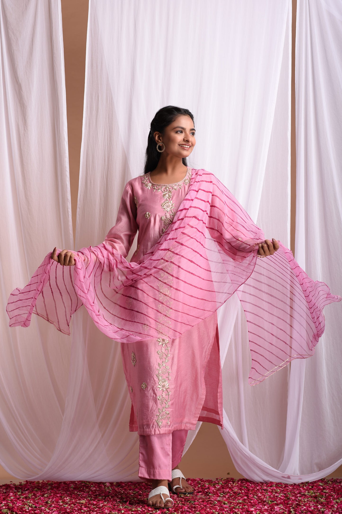 Dhruvi Suit Set